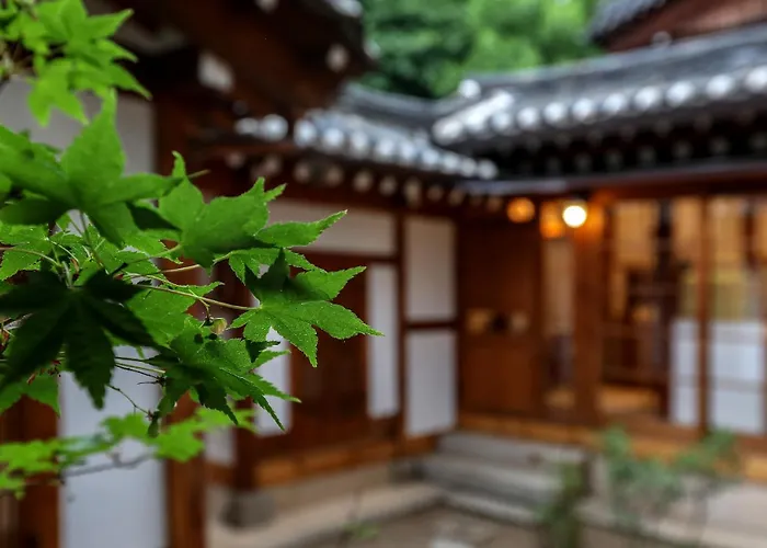 アパート Private Hanok In Bukchon, Seoul, 7 People, 3 Bedrooms, 2 Bathrooms, 6 Min Walk From Anguk Station Exit 2 ソウル特別市